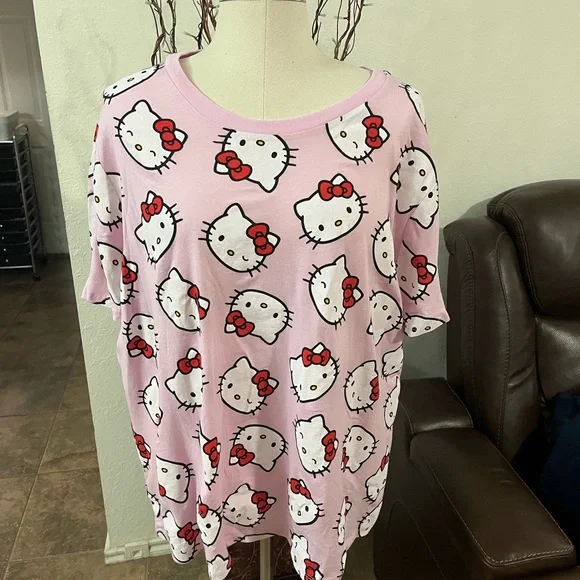 Hello Kitty Plus Size T-Shirt light pink - Picture 2 of 2